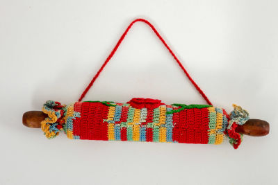 מערוך עם סוודר. אורך 27 ס"מ