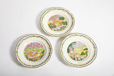 Marie Pierre Boitard - 3 צלחות קישוט המתארות שלבים בייצור גבינה. מתוך סדרת שלושת העונות, 
מצויירות 