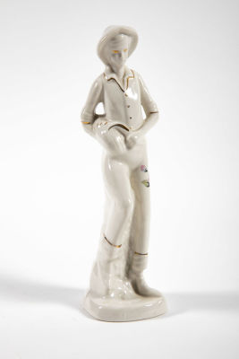 capodimonte פיגורינת נער . 6/5/19 ס"מ