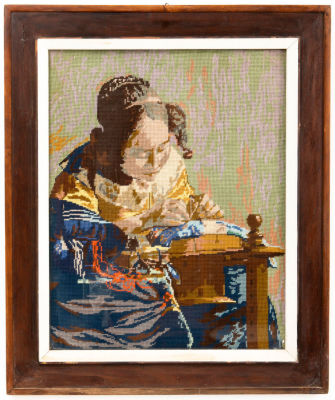 רוקמת התחרה. תמונת גובלן יפה ומדוייקת על פי ציור של ורמיר Johannes Vermeer, 
ממוסגרת במסגרת עץ 