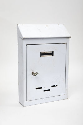 תיבת דואר ביתית, ממתכת, עם מפתח. 6/20/30 ס"מ