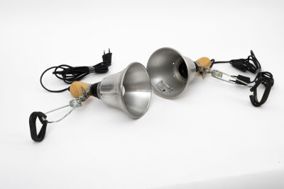 Ikea - 2 גופי תאורה קטנים במראה תעשייתי. 13/24/20 ס"מ