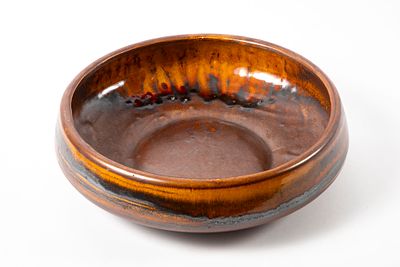 קרנת - קערת פירות גדולת מידות, בגווני חום, . מידות 34x10 ס"מ