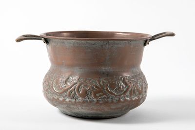 כלי לעציץ, גרדנייר נחושת מרוקע עם שתי ידיות, . מידות 16x12 ס"מ