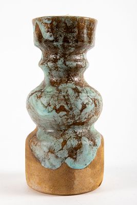 מנס - אגרטל . גובה 18 ס"מ