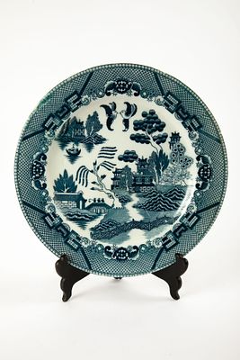 צלחת בסגנון סיני, כחול לבן