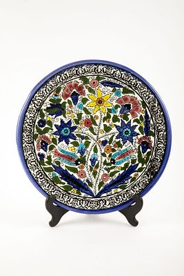 צלחת בסגנון ארמני. קוטר 27 ס"מ