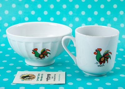 נעמן - סט כוס וקערה לילדים, בעיטור קופים ותרנגולים, . גובה הכוס 8 ס"מ