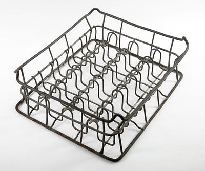 מתקן מתכת לבקבוקים. 38x45x14 ס"מ