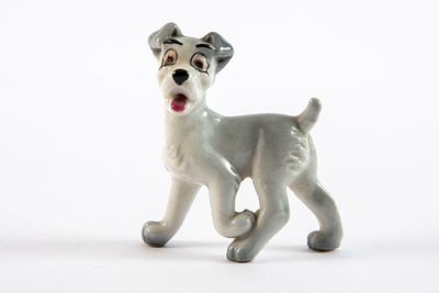 Wade אנגליה - פיגורינת כלבלב. גובה 5 ס"מ