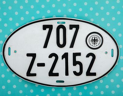 לוחית רישוי וינטג' גרמנית . משנות ה 60-70 
35x20 ס"מ