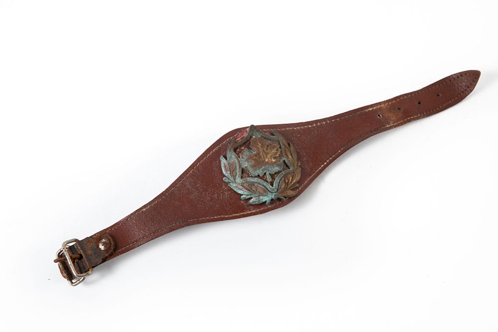 צמיד רס"ר עשוי עור. אורך 25 ס"מ