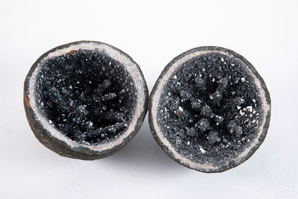 גאוֹדת (Geode) המטייט חצויה, מברזיל משנות ה-60. 8x10 ס"מ