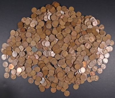 (1000) MIXED DATES WHEAT CENTS. TOP RATED AUCTION HOUSE ESTIMATE $150 - $200.