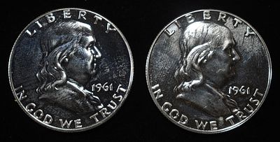(2) 90% SILVER 1961 FRANKLIN HALF DOLLARS PROOF BU. WEEKLY COIN & CURRENCY AUCTIONS ESTIMATE $90 
