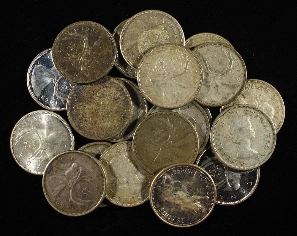 $5 80% SILVER CANADIAN QUARTERS. WEEKLY COIN & CURRENCY AUCTIONS ESTIMATE $260 - $310.