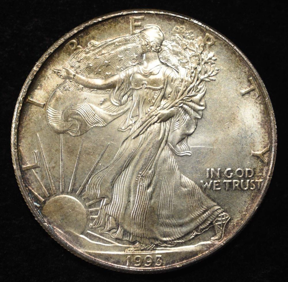 1993 AMERICAN SILVER EAGLE. WEEKLY COIN & CURRENCY AUCTIONS ESTIMATE $120 - $170.