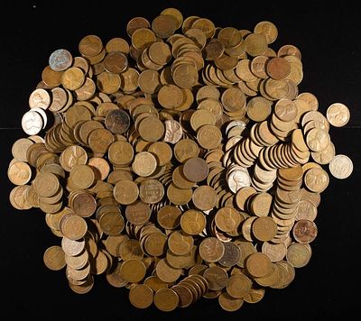 (500) WHEAT CENTS: MIXED DATES. LEADERS IN ON-LINE AUCTIONS ESTIMATE $80 - $100.