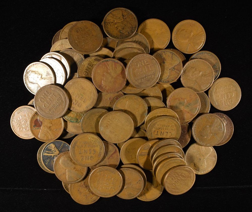 (77)D&S WHEAT CENTS FROM THE TEENS. BID WITH SILVER CITY AUCTIONS ESTIMATE $140 - $160.