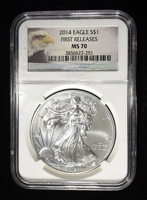2014 AMERICAN SILVER EAGLE NGC MS70. WEEKLY COIN & CURRENCY AUCTIONS ESTIMATE $110 - $160.