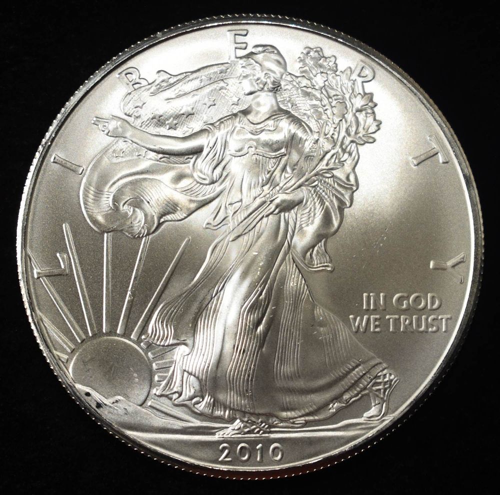 2010 AMERICAN SILVER EAGLE. TOP RATED AUCTION HOUSE ESTIMATE $130 - $180.