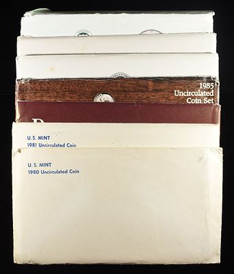 1980-1989 MISSING 82, 83 & 86 MINT SETS. TOP RATED AUCTION HOUSE ESTIMATE $60 - $80.