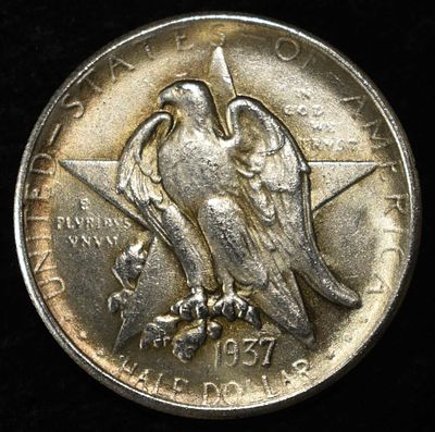 1937 50C TEXAS COMMEM. LEADERS IN ON-LINE AUCTIONS ESTIMATE $160 - $200.