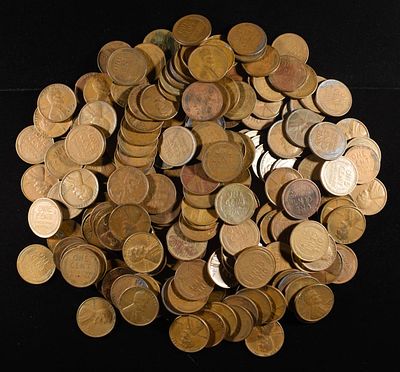 (200) 1930'S WHEAT CENTS. TOP RATED AUCTION HOUSE ESTIMATE $100 - $130.