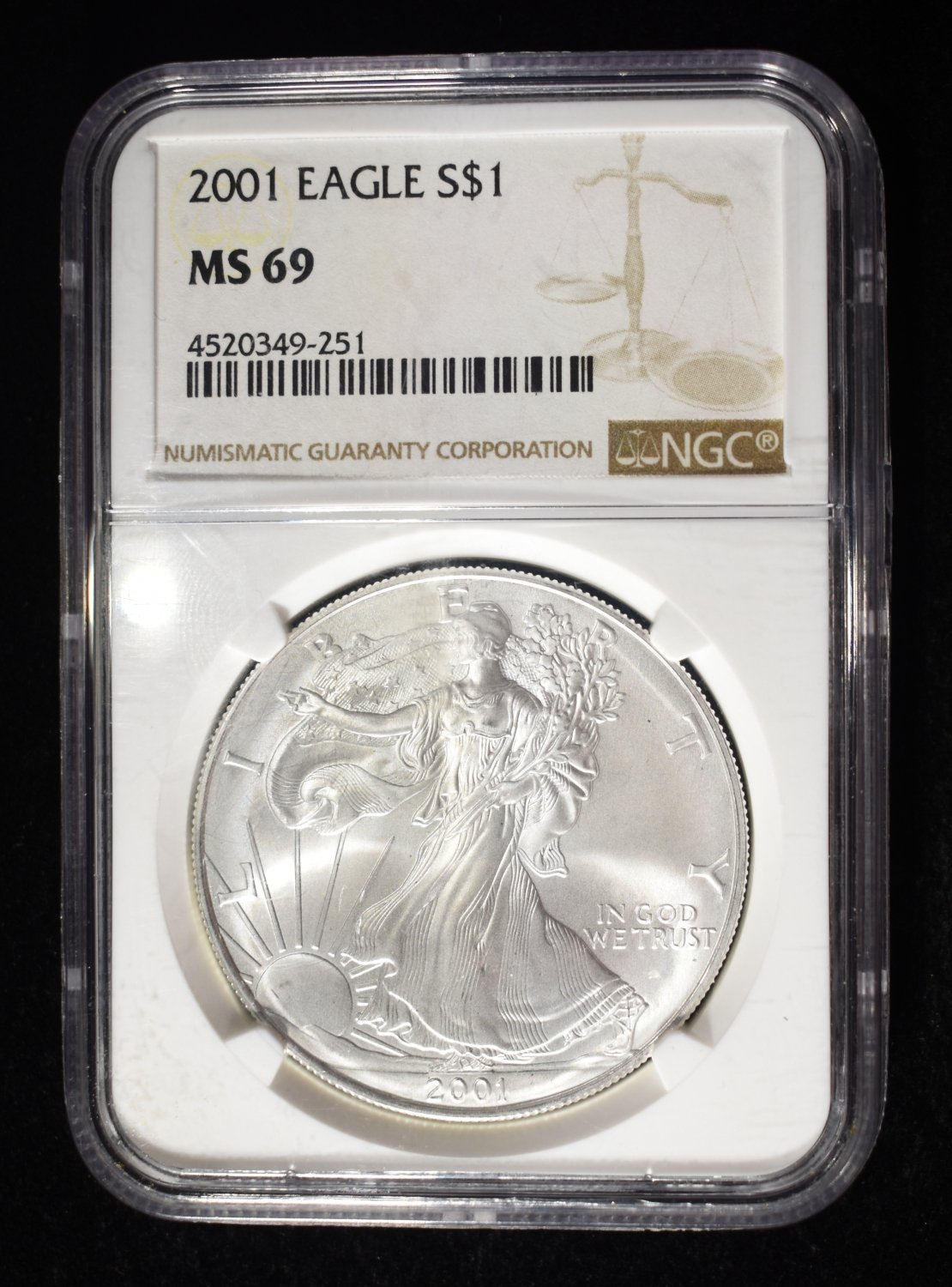 2001 AMERICAN SILVER EAGLE MS69