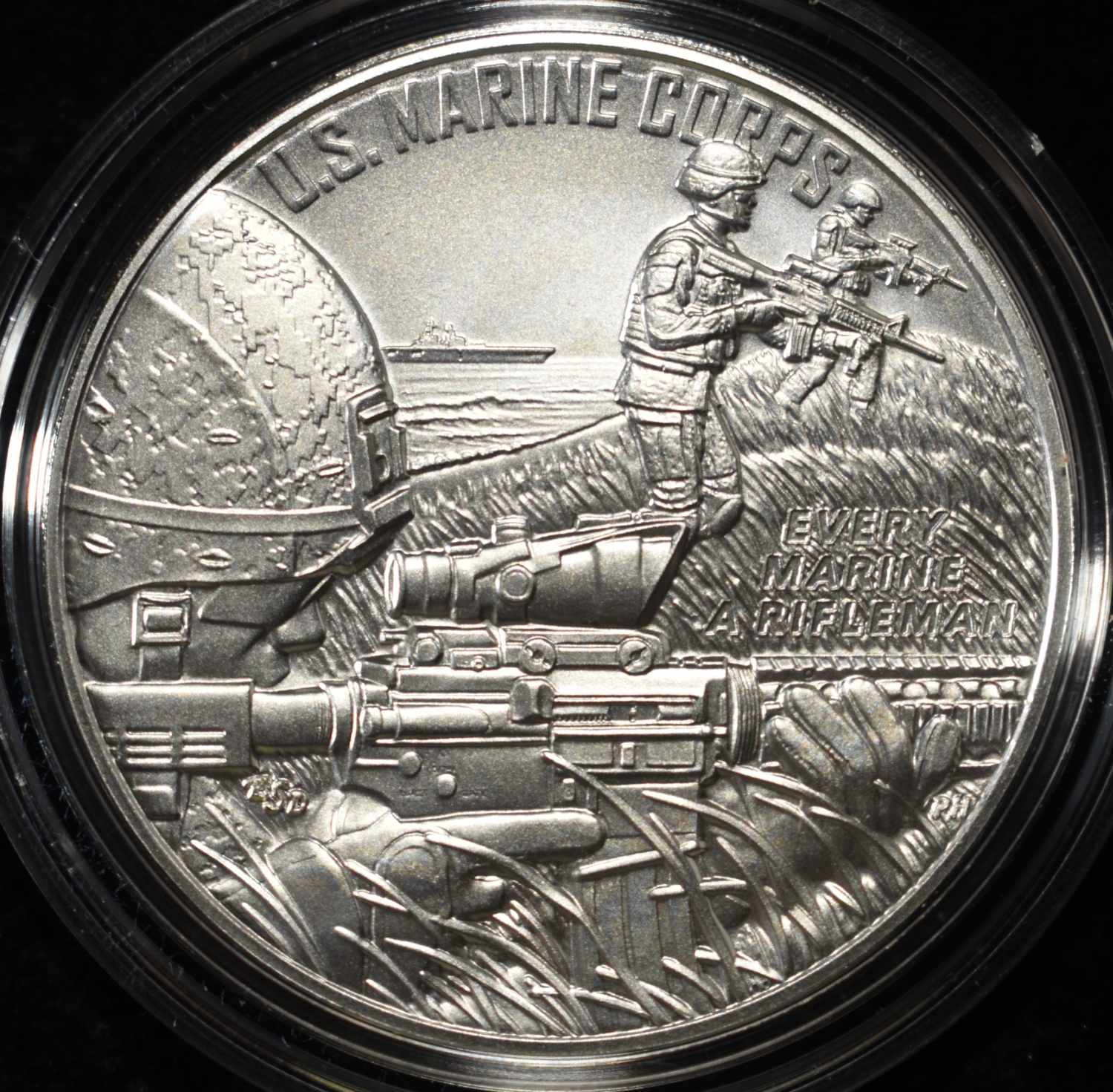 ARMED FORCES .999 SILVER MEDAL