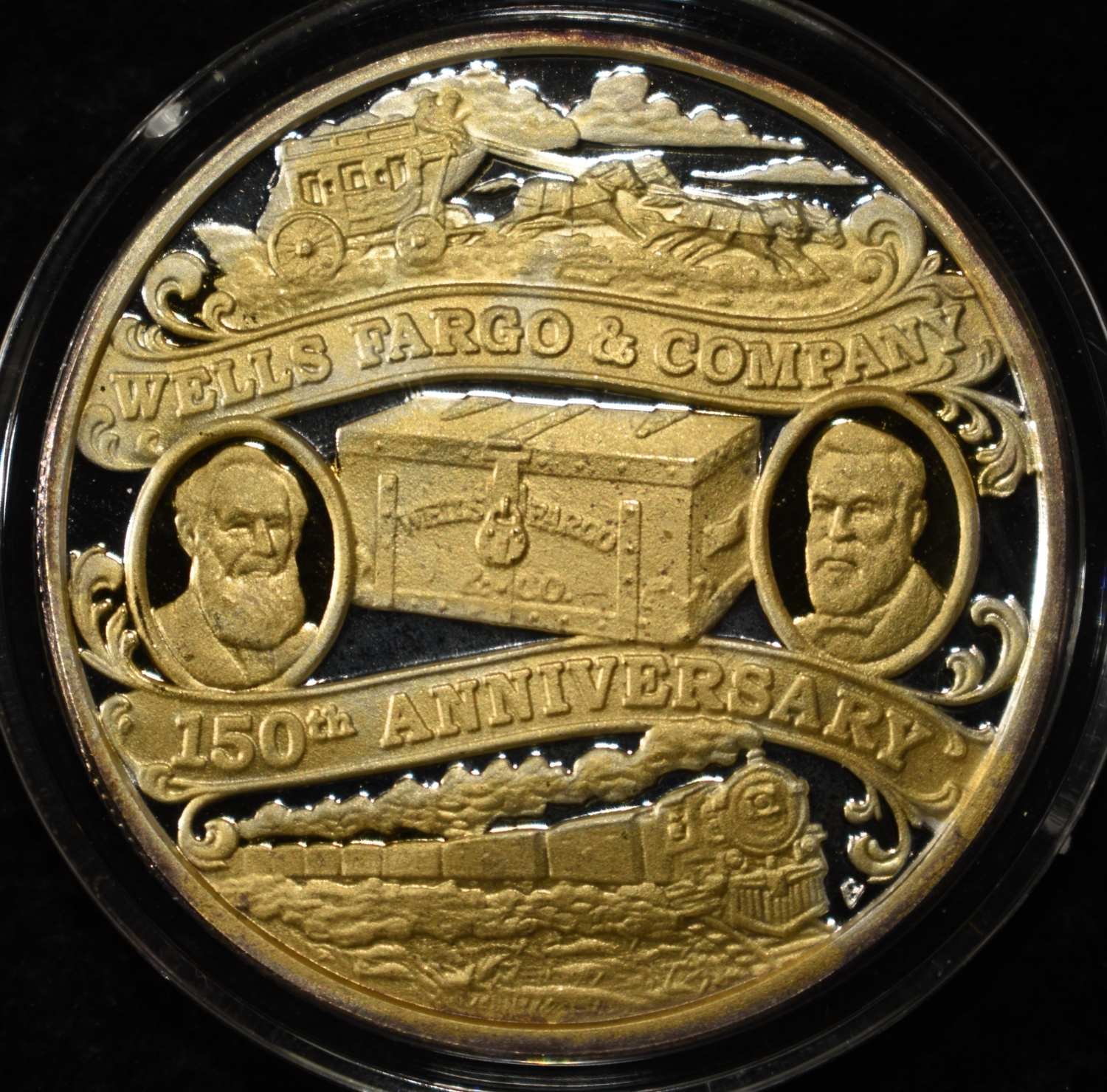 WELLS FARGO .999 SILVER ROUND W/24K GOLD PLATE