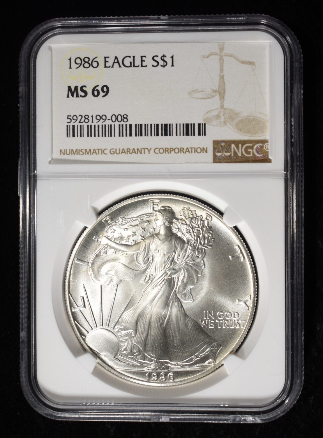 1986 AMERICAN SILVER EAGLE NGC MS69