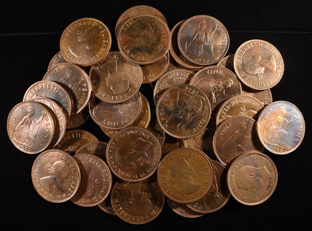 (40) ONE PENNY GREAT BRITAIN. LEADERS IN ON-LINE AUCTIONS ESTIMATE $200 - $250.