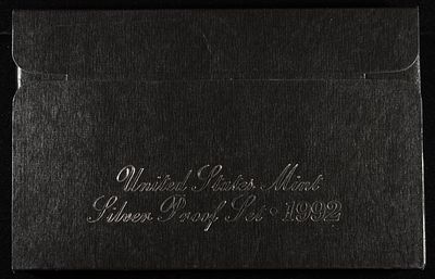 1992 SILVER PROOF SET. WEEKLY COIN & CURRENCY AUCTIONS ESTIMATE $75 - $100.
