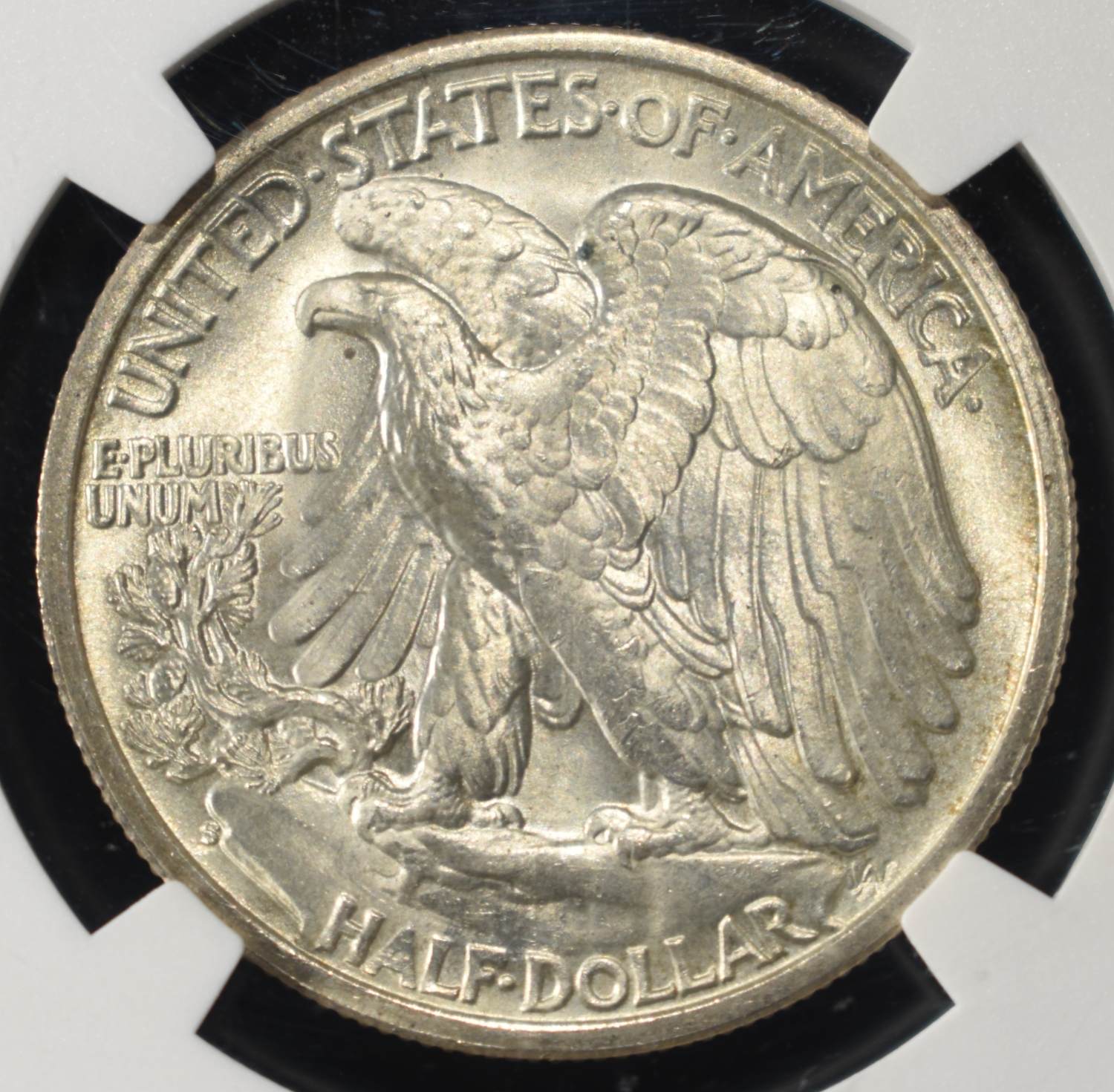 1946-S WALKING LIBERTY HALF DOLLAR NGC MS64