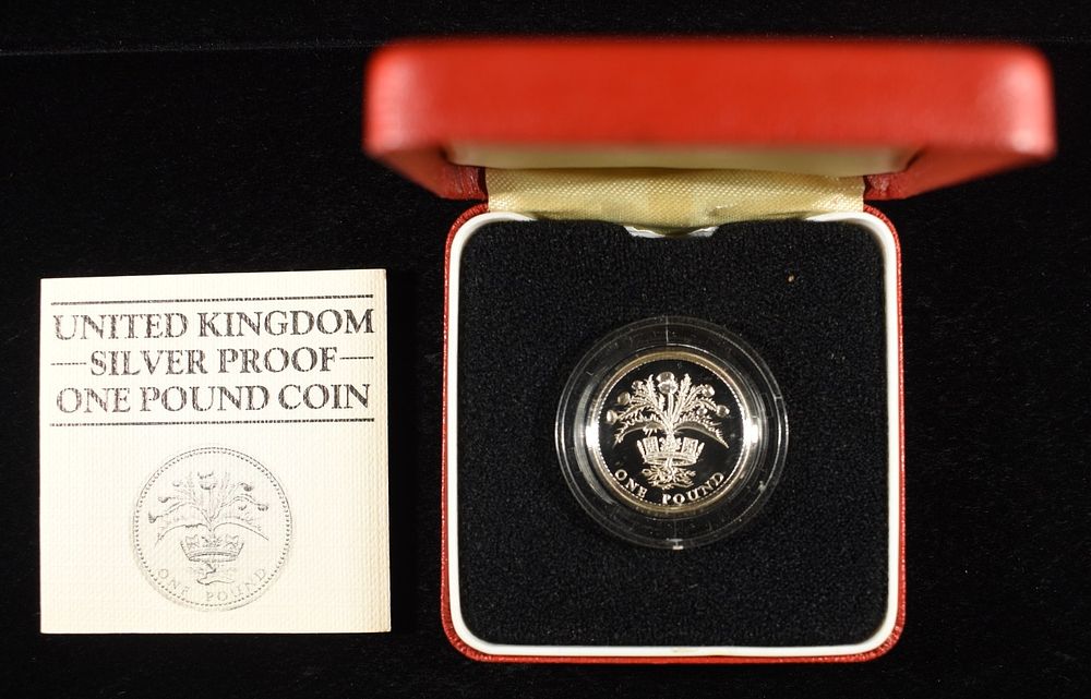 1984 PROOF 1 POUND SCOTTISH THISTLE 92.5% SILVER. TOP RATED AUCTION HOUSE ESTIMATE $60 - $80.