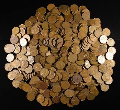 (500) WHEAT CENTS: MIXED DATES. WEEKLY COIN & CURRENCY AUCTIONS ESTIMATE $80 - $100.