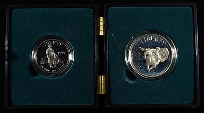 1995-S COMMEM SET. LEADERS IN ON-LINE AUCTIONS ESTIMATE $110 - $160.