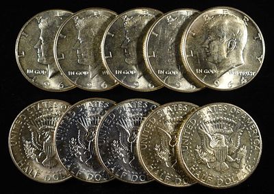(10) KENNEDY HALF DOLLARS 90% SILVER. WEEKLY COIN & CURRENCY AUCTIONS ESTIMATE $350 - $400.
