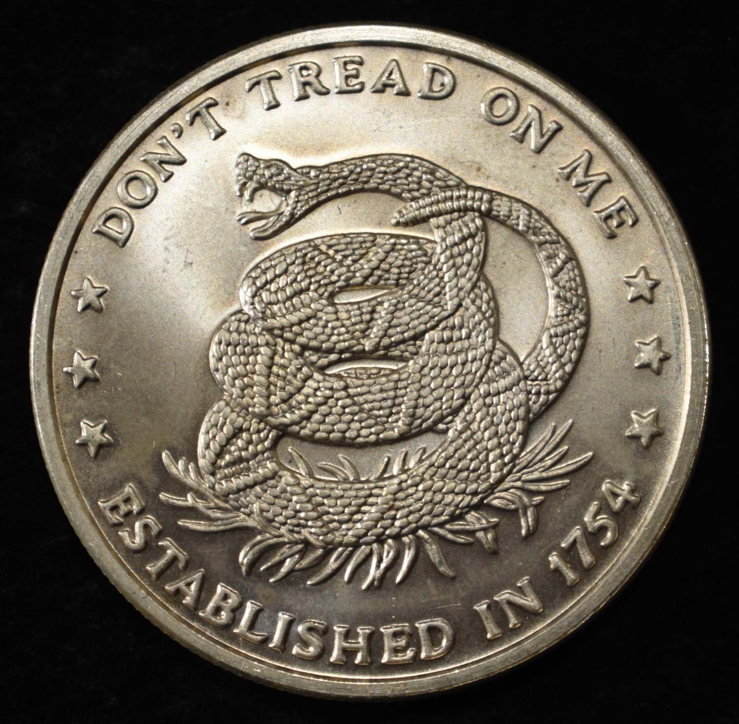 DON'T TREAD ON ME 1 OZ .999 SILVER ROUND