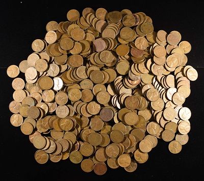 (500) WHEAT CENTS: MIXED DATES. TOP RATED AUCTION HOUSE ESTIMATE $80 - $100.