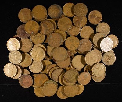 (90) WHEAT CENTS FROM THE 20'S. ESTIMATE $100 - $120.