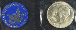 (2) 1973 EISENHOWER DOLLAR BLUE PACKAGING. LEADERS IN ON-LINE AUCTIONS ESTIMATE $75 - $100.Image - 1