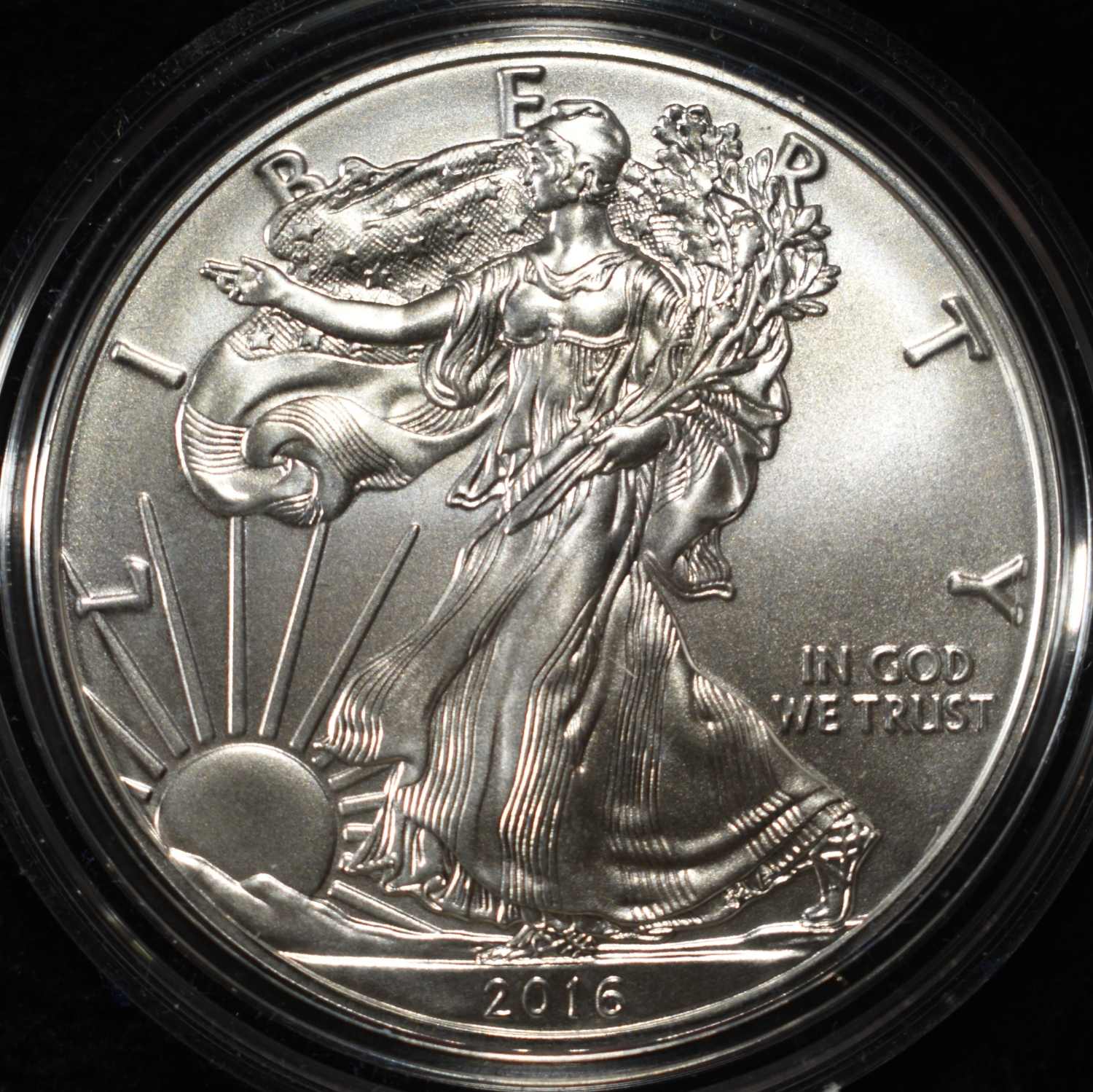 2016-W AMERICAN SILVER EAGLE