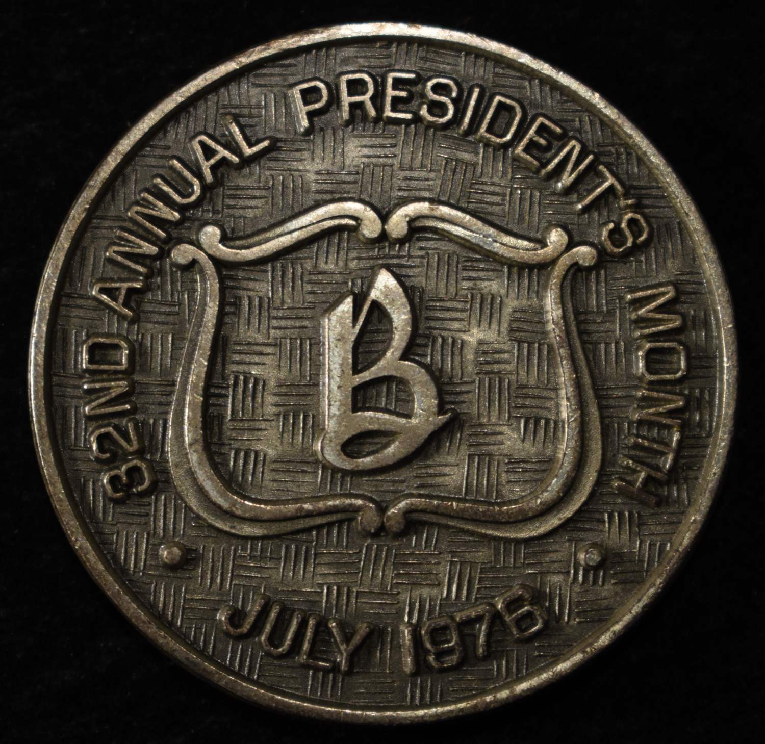 32ND ANNUAL PRESIDENTS APPROX 1 OZ 92.5% SILVER