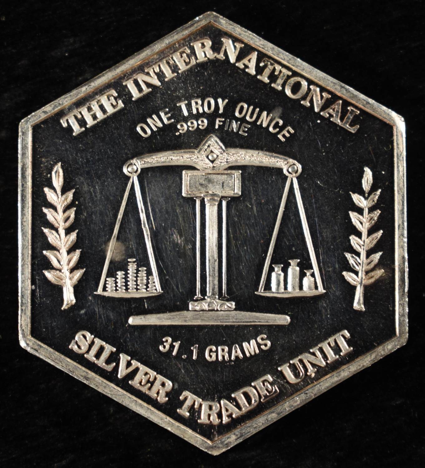 1 OZ .999 SILVER TRADE UNIT
