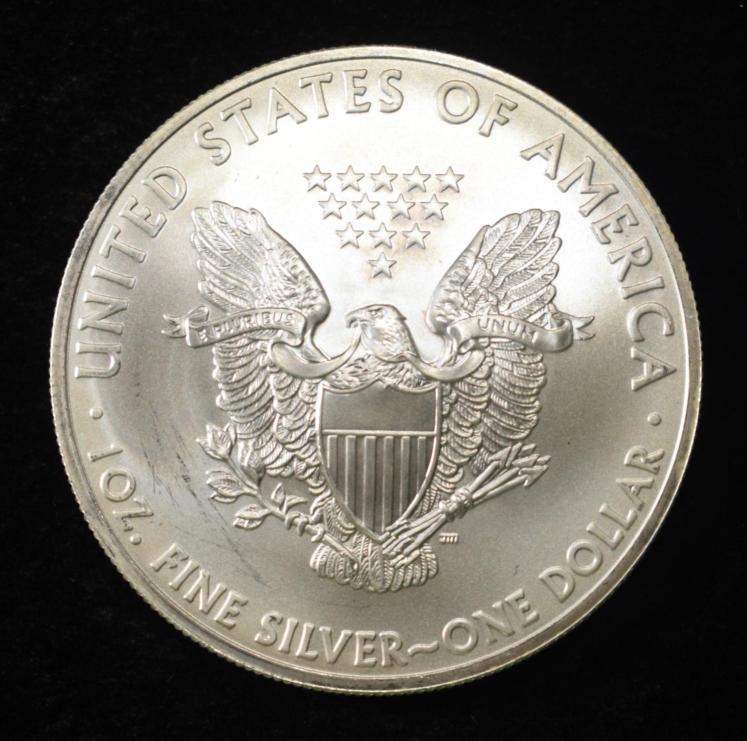 2011 AMERICAN SILVER EAGLE