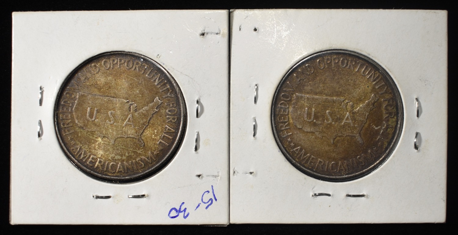 (2) 1952 50C WASHINGTON-CARVER COMMEMS