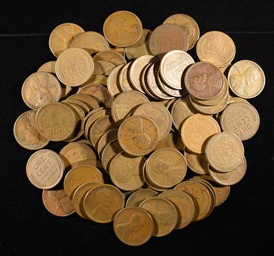 (79) D&S WHEAT CENTS FROM THE TEENS. TOP RATED AUCTION HOUSE ESTIMATE $140 - $160.