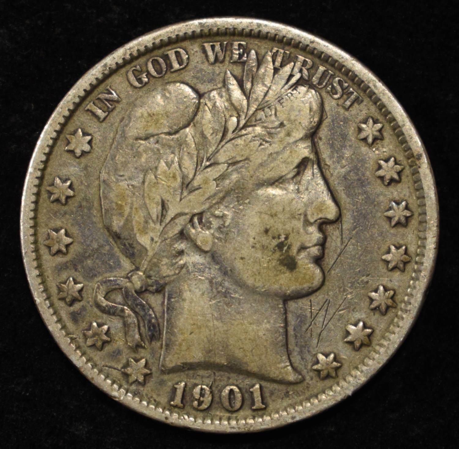 1901 BARBER HALF DOLLAR VF